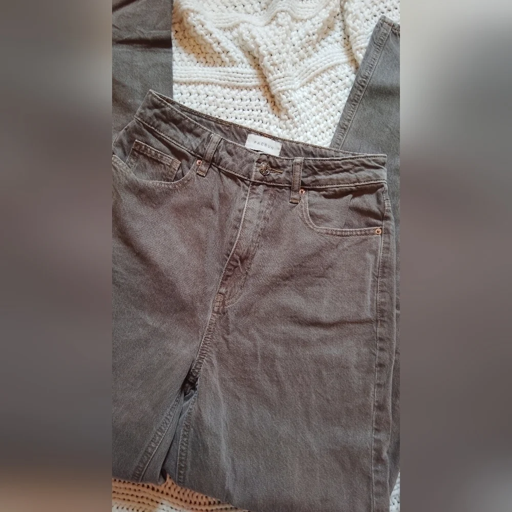 Pacsun Women's 90's Boyfriend Style Jeans!